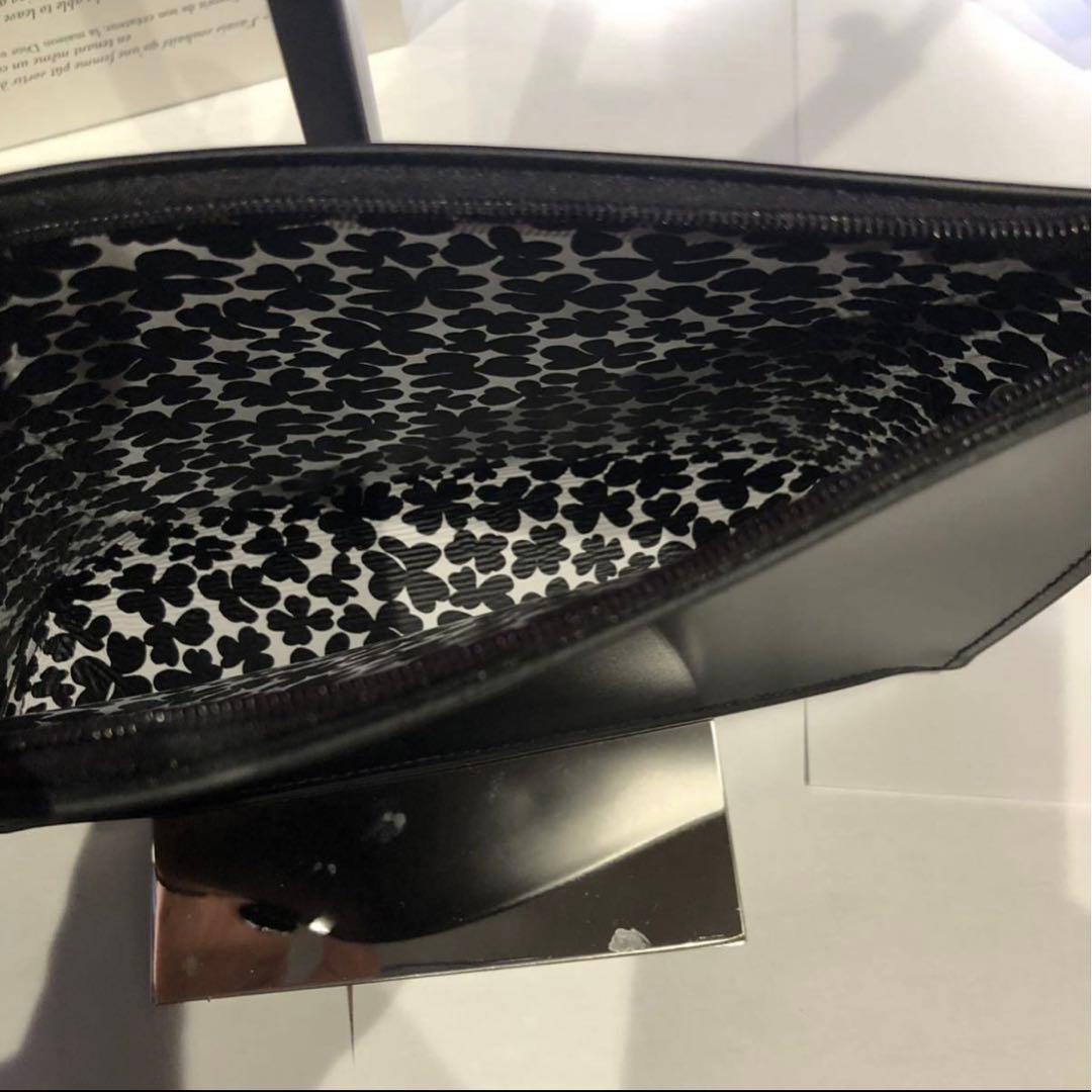 【美品】 新品未使用 GIVENCYクラッチバッグ ポーチブラック 黒