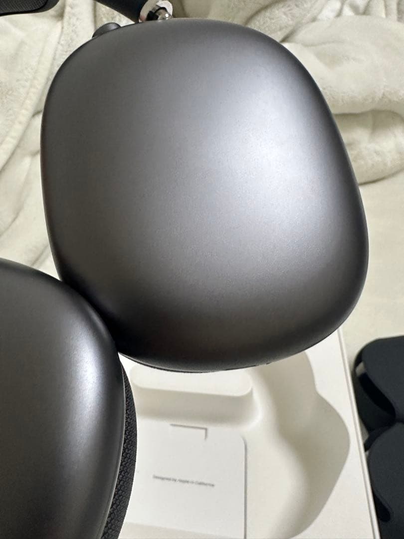 airpods max スペースグレー【ライトニングタイプ】