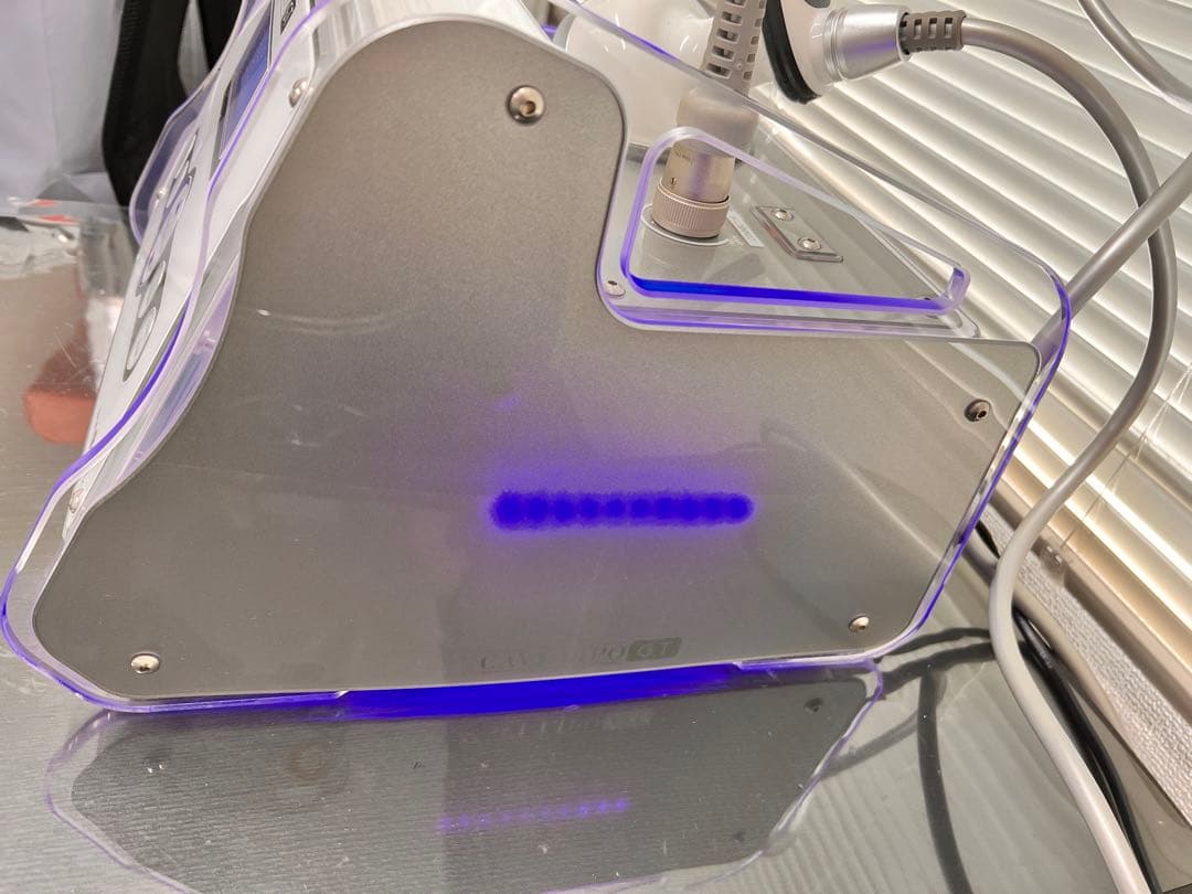 CAVILIPO GT キャビリポGT超音波痩身機器　送料込み　NATSU