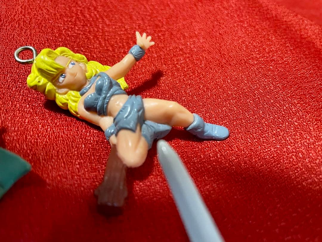 エイラ　クロノトリガー　キーホルダー　カエル　ボールキーチェーン　ロボット　平成