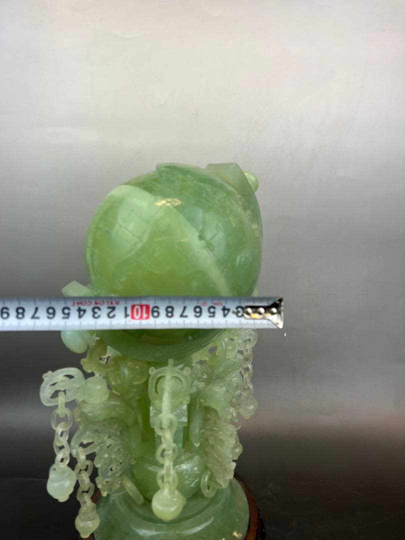 美品　翡翠地球儀　高さ39cm 重さ 5500g 置物　送料込み￼