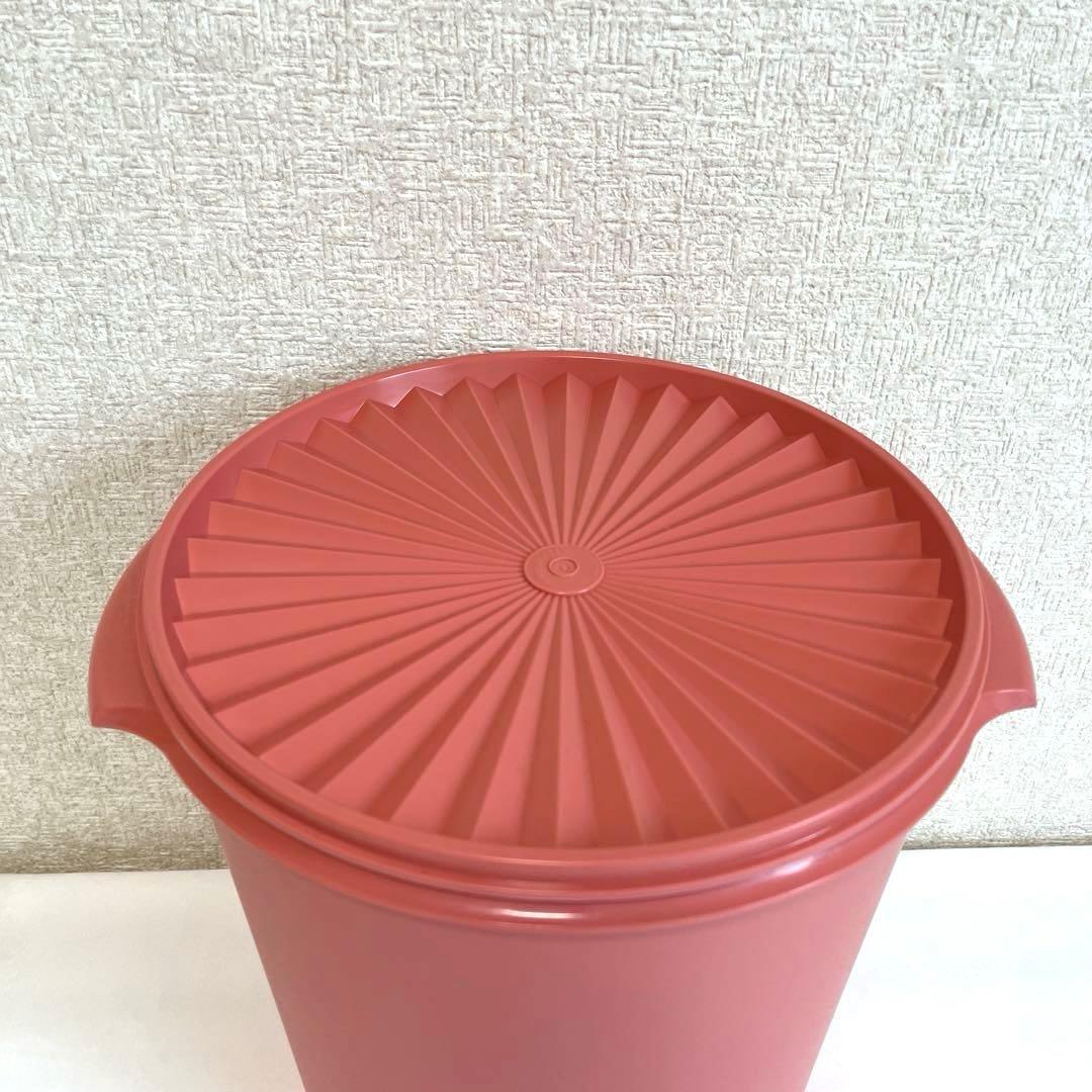 新品未使用　タッパーウェア　マキシクィーンデコレーター