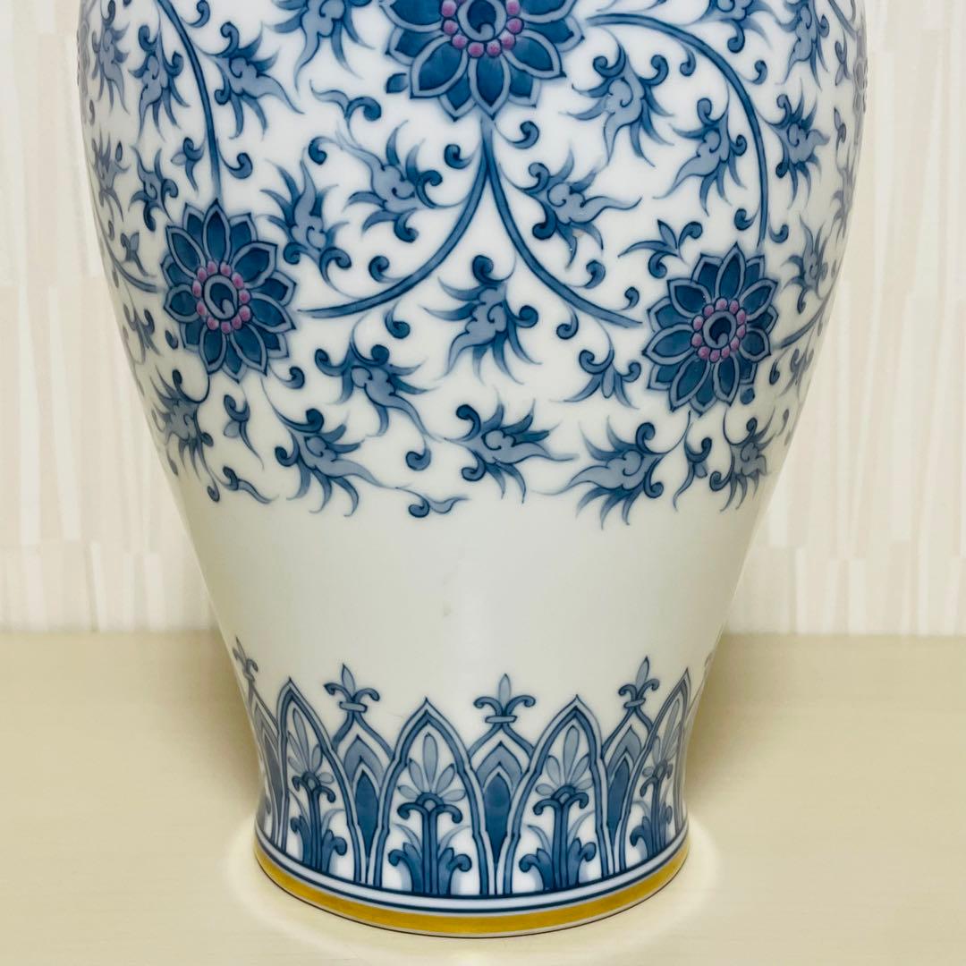 大型 大倉陶園 呉須唐草 花瓶 花器 フラワーベース 壺 36cm