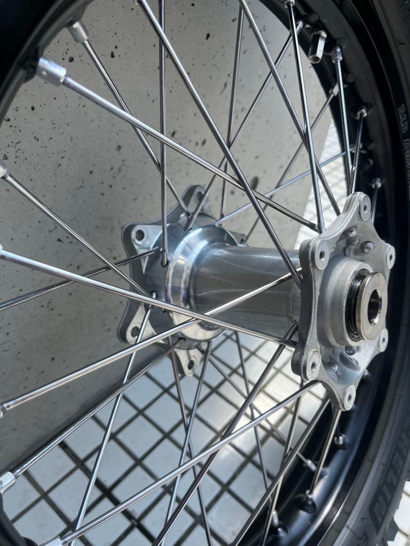 美品！KTM/ハスクバーナ/GASGASエンデューロモデル前後ホイールセット