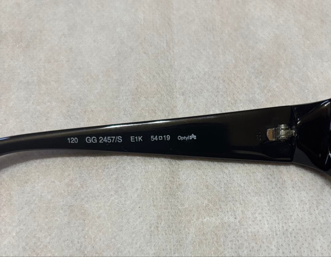 GUCCI　グッチ　サングラス　GG2457/S ブラック