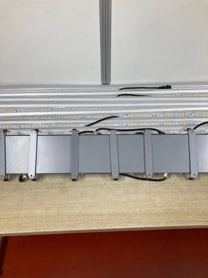 ✨グローライト Spider LED LP8 LED栽培照明