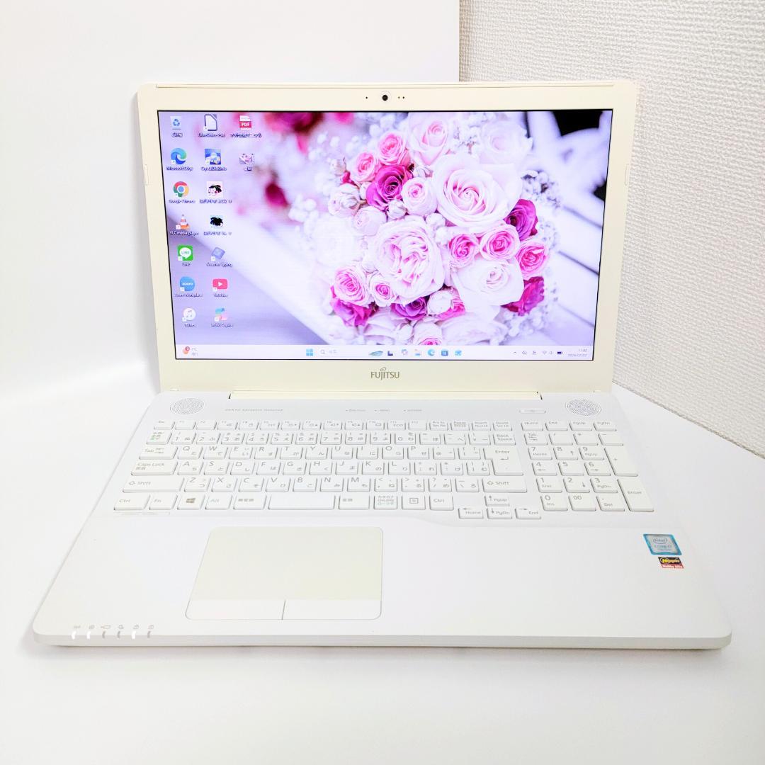Windows11✨️Corei7/SSD/オフィス付きノートパソコン/富士通