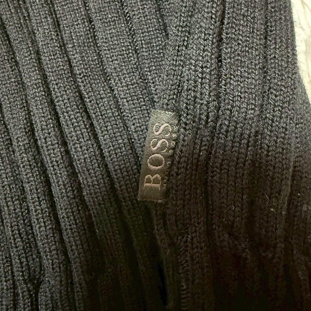 HUGO BOSS タートルネック　ニット　ブラック　ウール