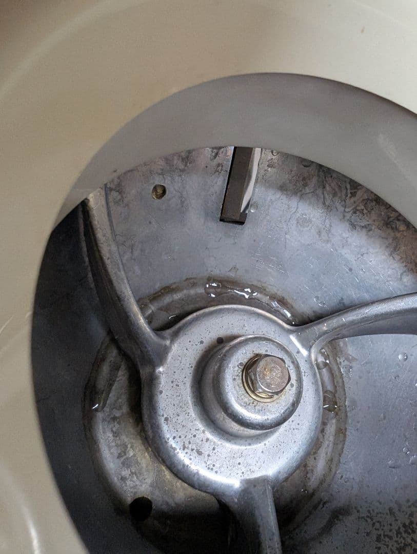 ぞ*え様 今安！業務用電動かき氷機HC-3 家庭用でも使える省スペースタイプ