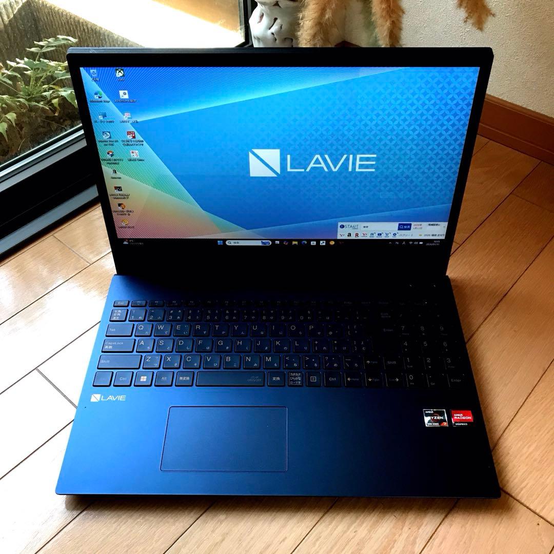 NEC LaVie N1585/CAL【office】