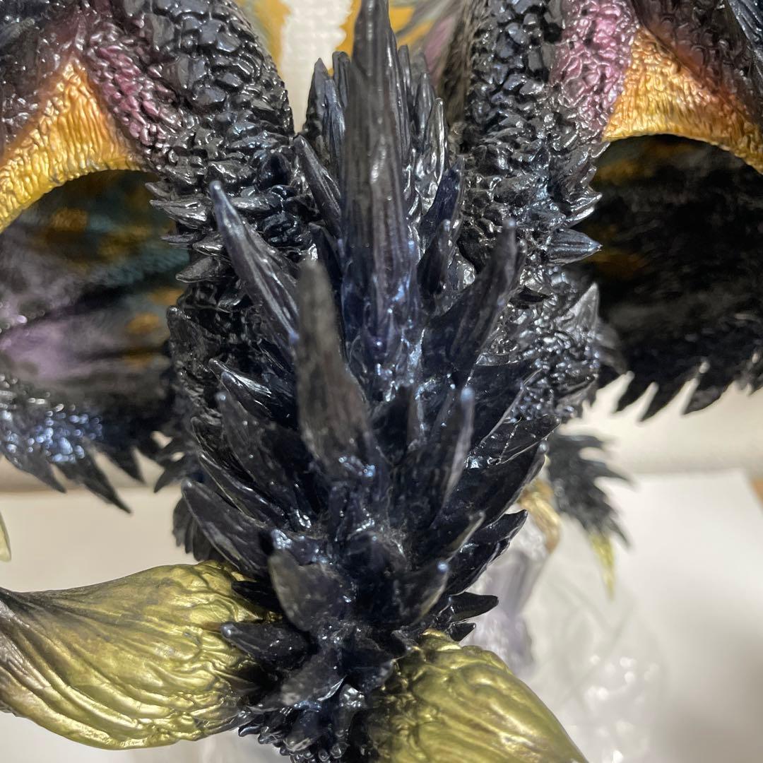 歴戦王　ネルギガンテ　クリエイターズモデル　フィギュア　CFB