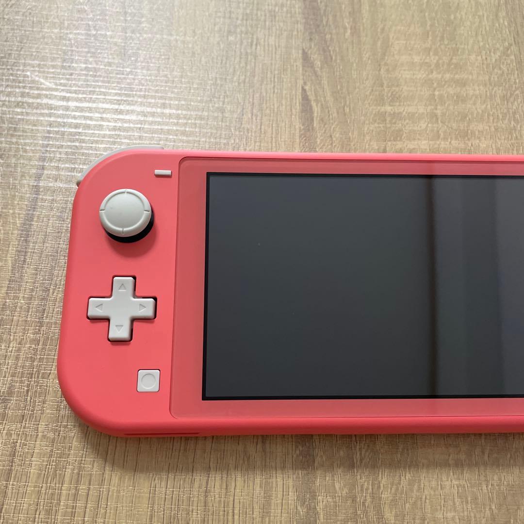 任天堂 Switch Lite コーラルピンク 本体 充電器・ケース付き