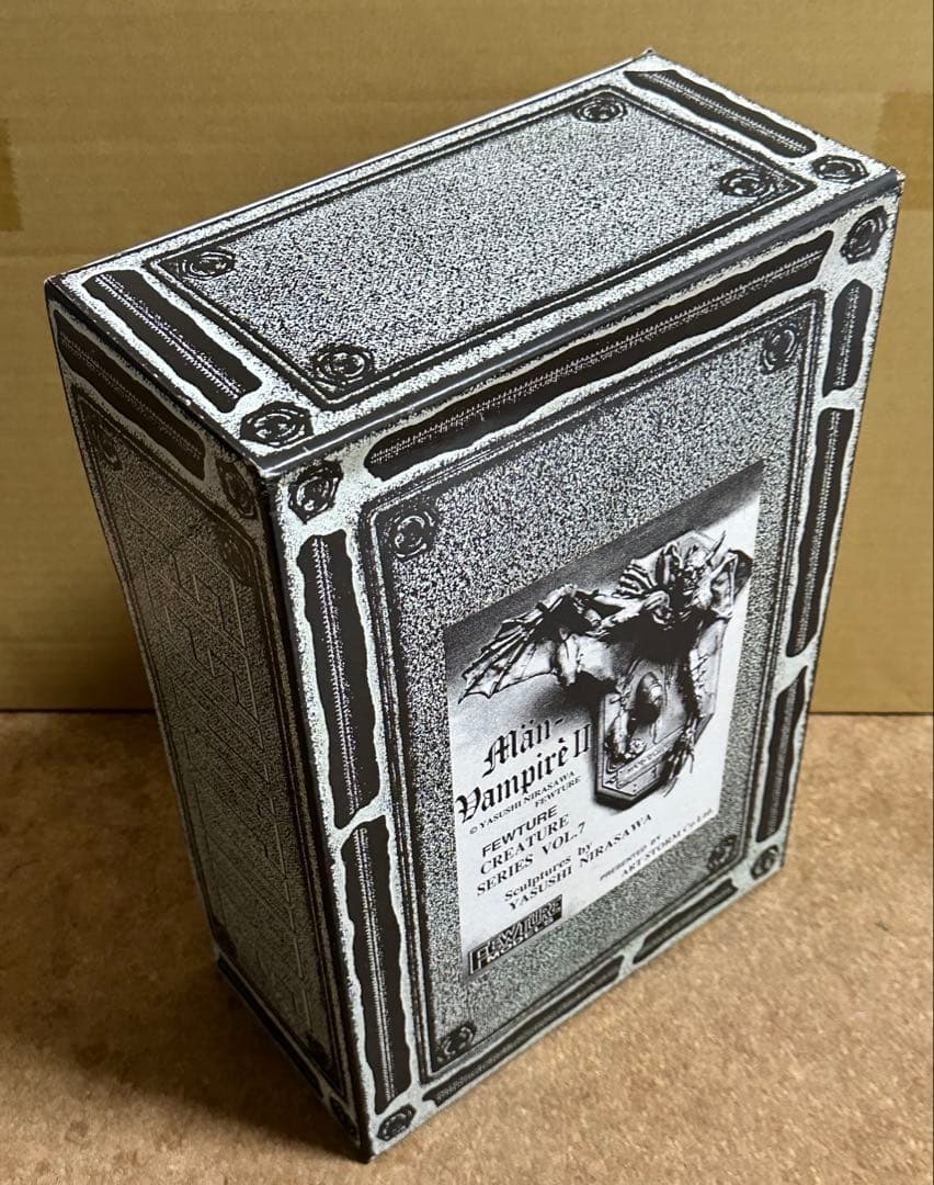 絶版品　フューチャーモデルズ ガレージキット メン ヴァンパイア２