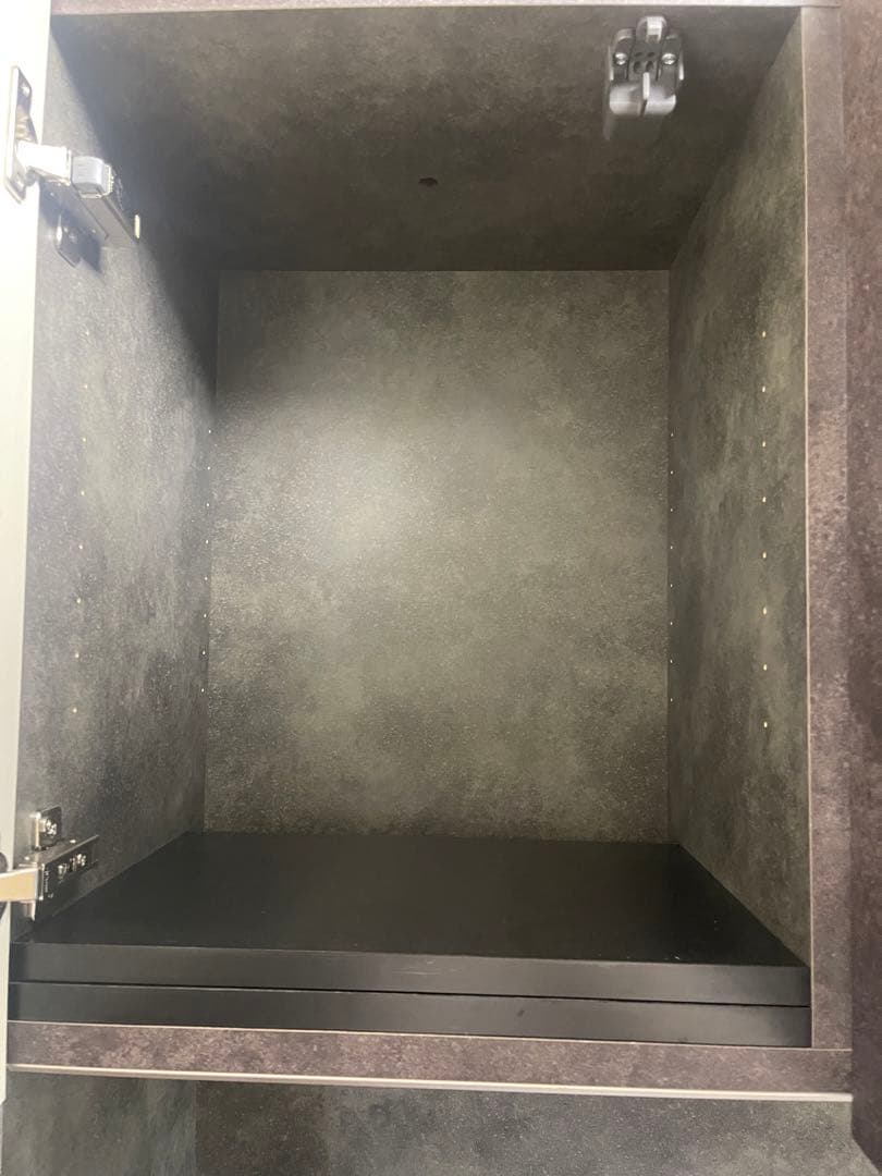 alamy パモウナ ダークグレー 食器棚 4段引き出し付き