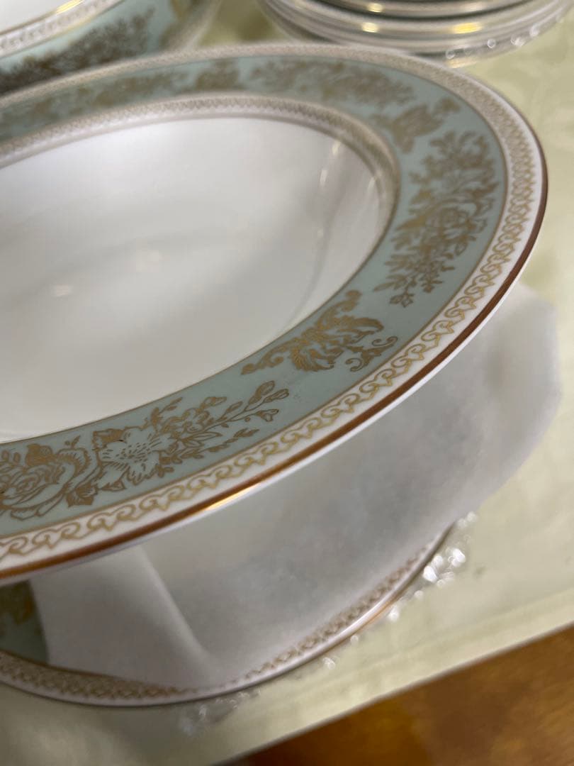 ほぼ未使用　6客さセット　ウェッジウッド　セージグリーンスープ皿20cm