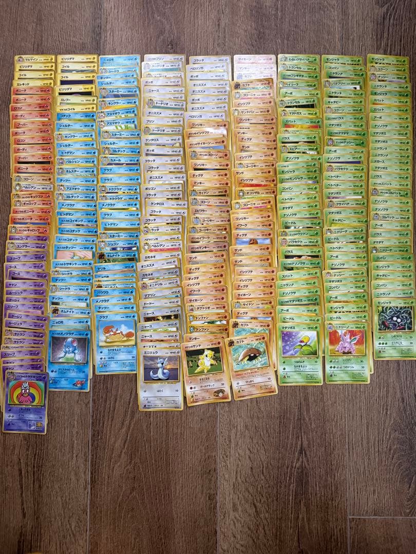 よ*し様 旧裏、ポケモンカード　400枚以上まとめ売り