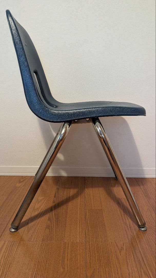 【送料込み】VIRCO 9000 Chair バルコ スタッキングチェアネイビー