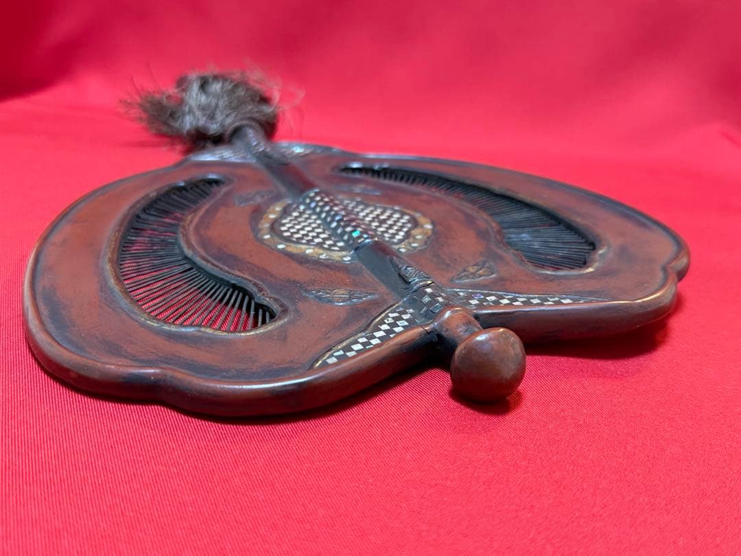 中国美術 螺鈿細工 竹組 朱黒漆螺鈿漆蒔絵軍配 大漆嵌螺鈿軍配団扇 古武具 唐物