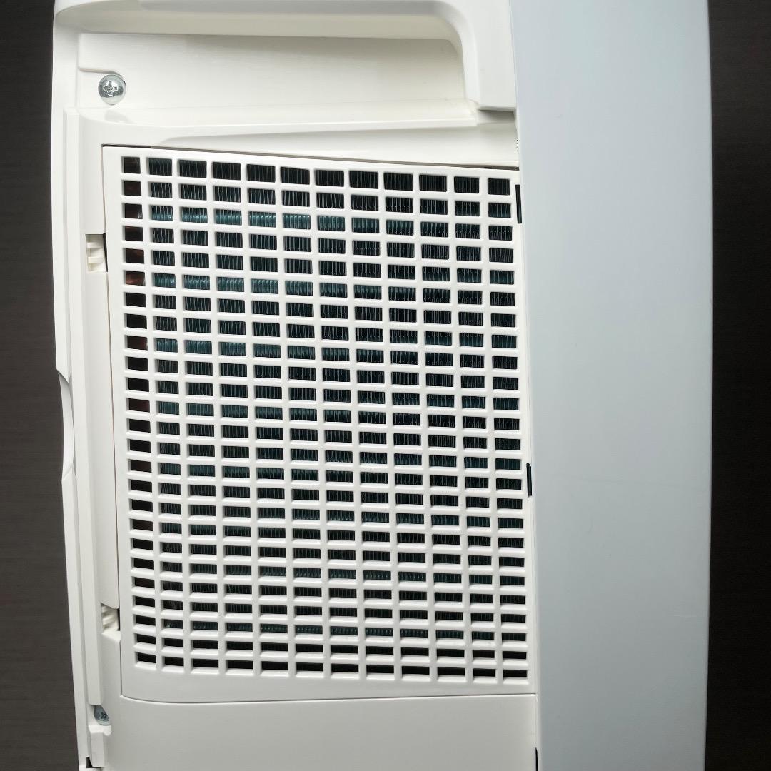 美品✨シャープ 除湿機 CM-L100-W 動作確認済み✨送料無料 匿名配送