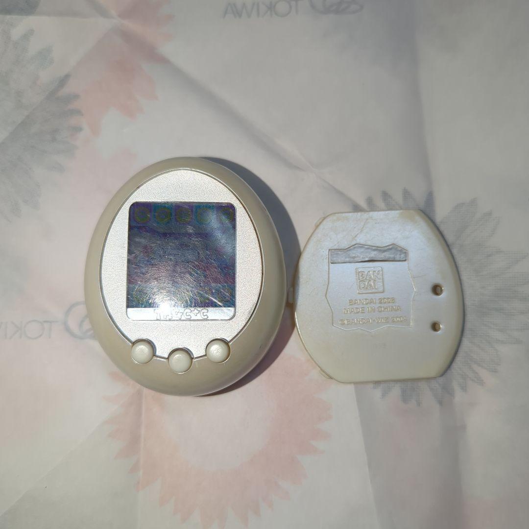 たまごっち　プラスカラー　ホワイト　動作確認済