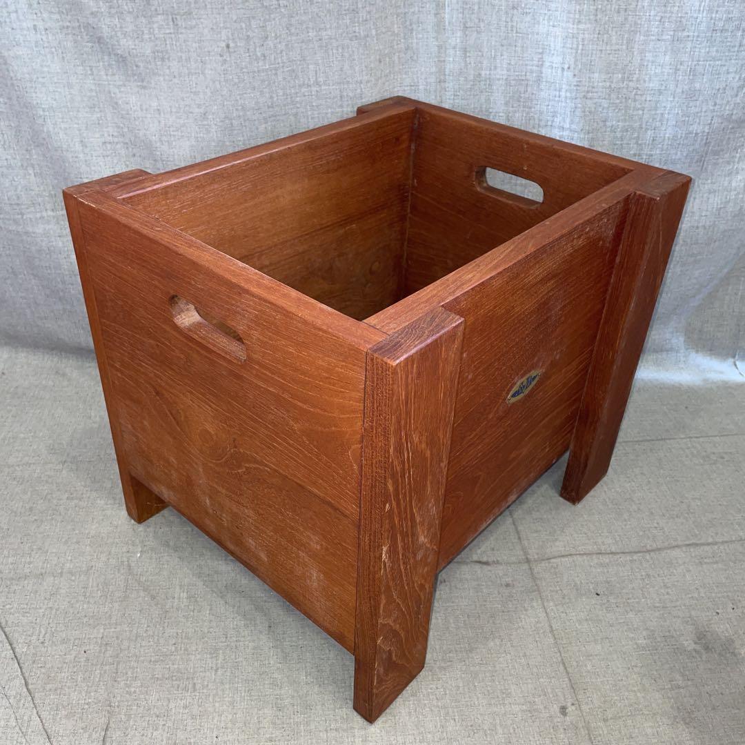 北欧 家具　AVA アヴァ　マガジンラック　収納ボックス　小物入れ　スリッパ 等