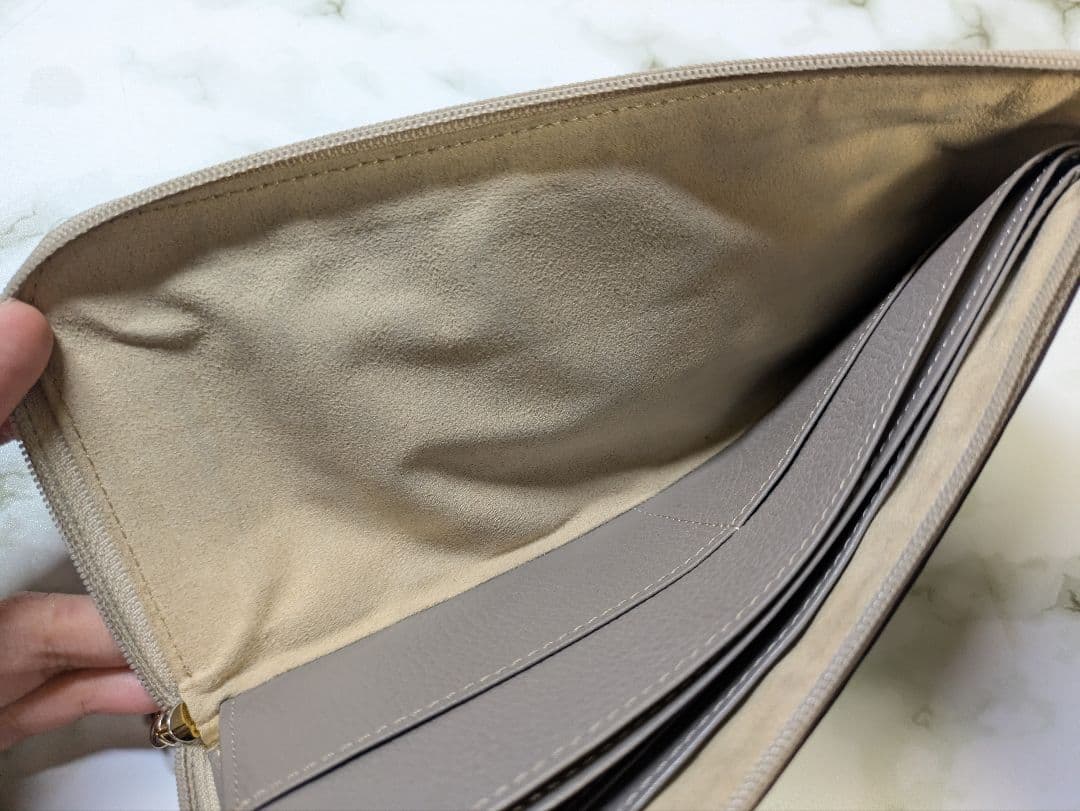 【即購入可、匿名配送】ATAO　リモヴィトロ　長財布　美品