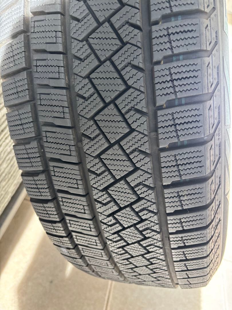 BMW X1 スタッドレスタイヤホイールセット