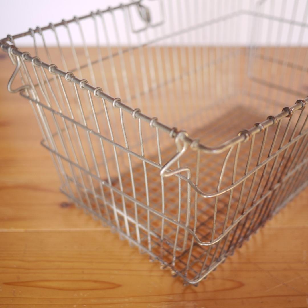 ドイツ ワイヤバスケット 2P　ショッピングかご ドイツヴィンテージ