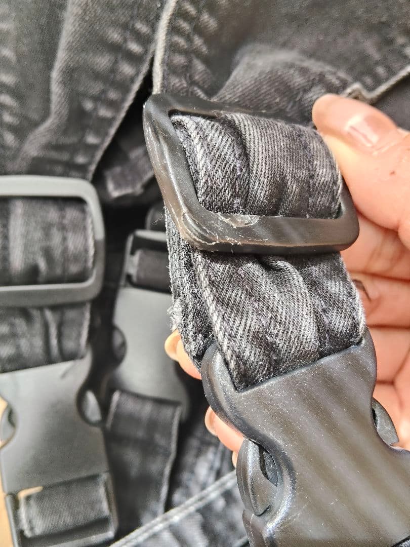 マムジー XS ブラック 着る抱っこ紐