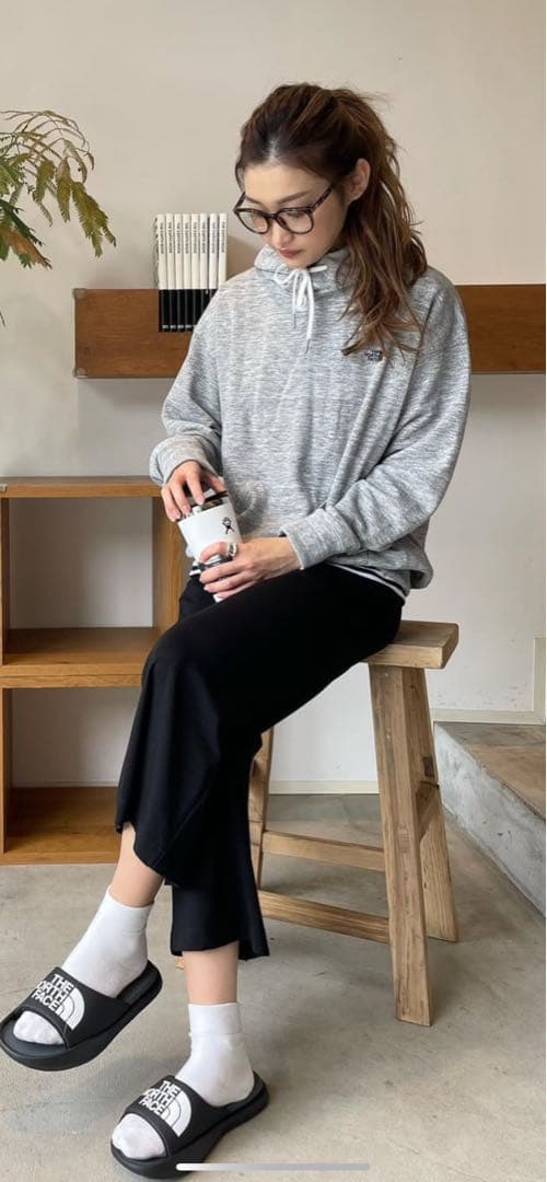 icebreaker ブラック ワイドパンツ　日本サイズM新品未使用