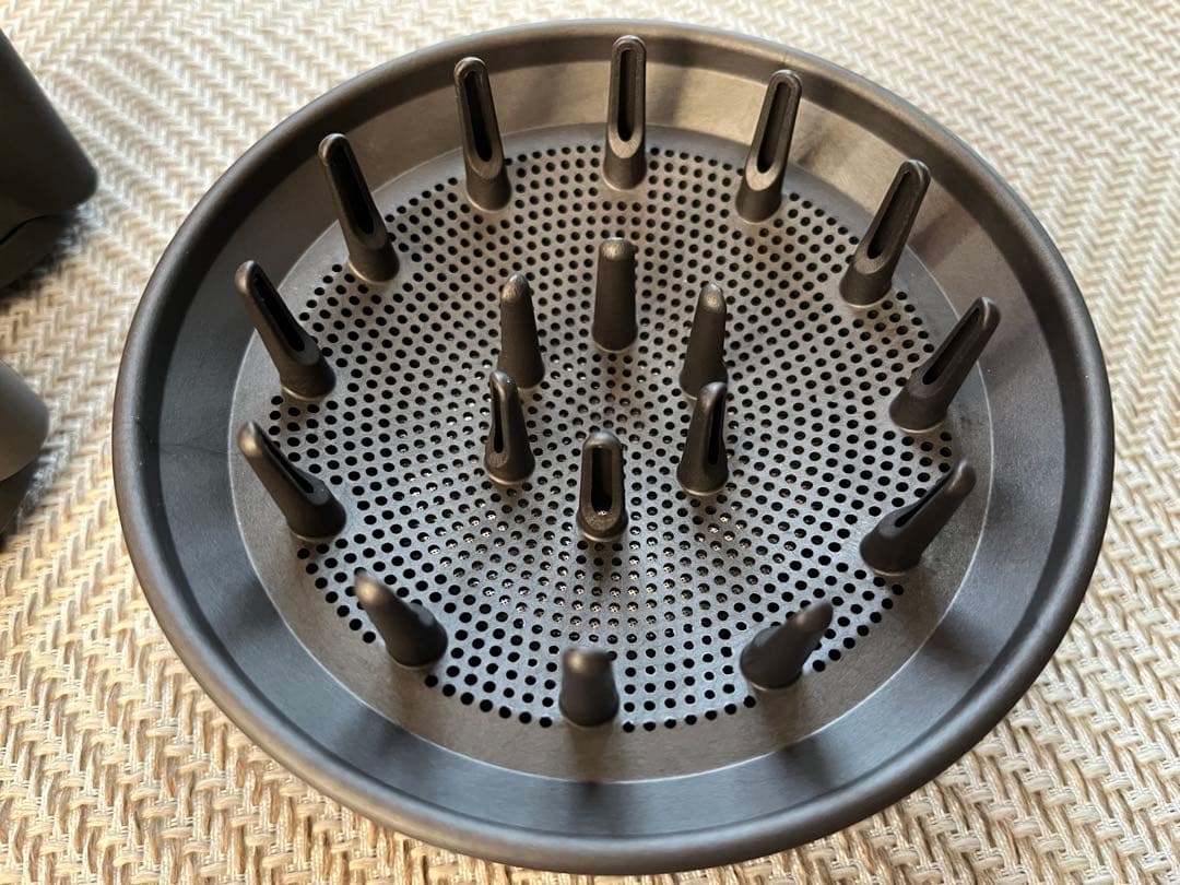 dyson ダイソンヘアドライヤー 収納ボックス付き ジャンク品