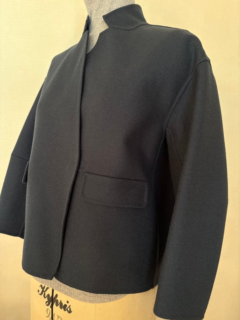 ダークグレーネイビーノーカラー コート