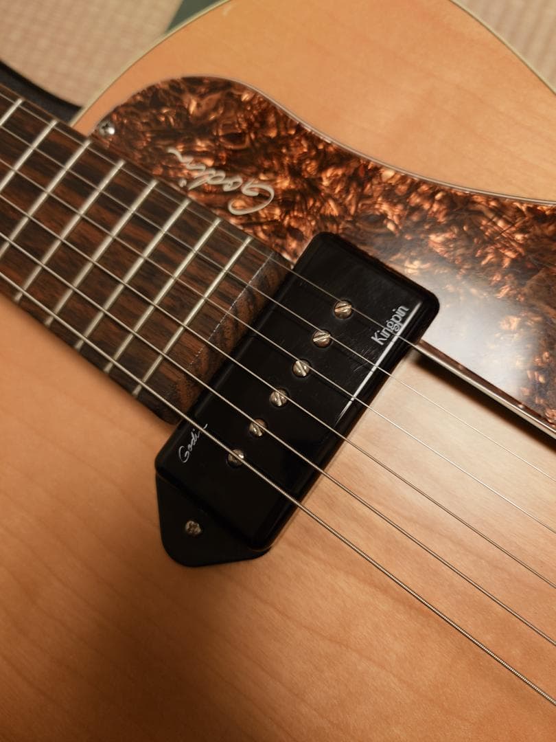 ギター Godin 5th Avenue Kingpin P90 Natural