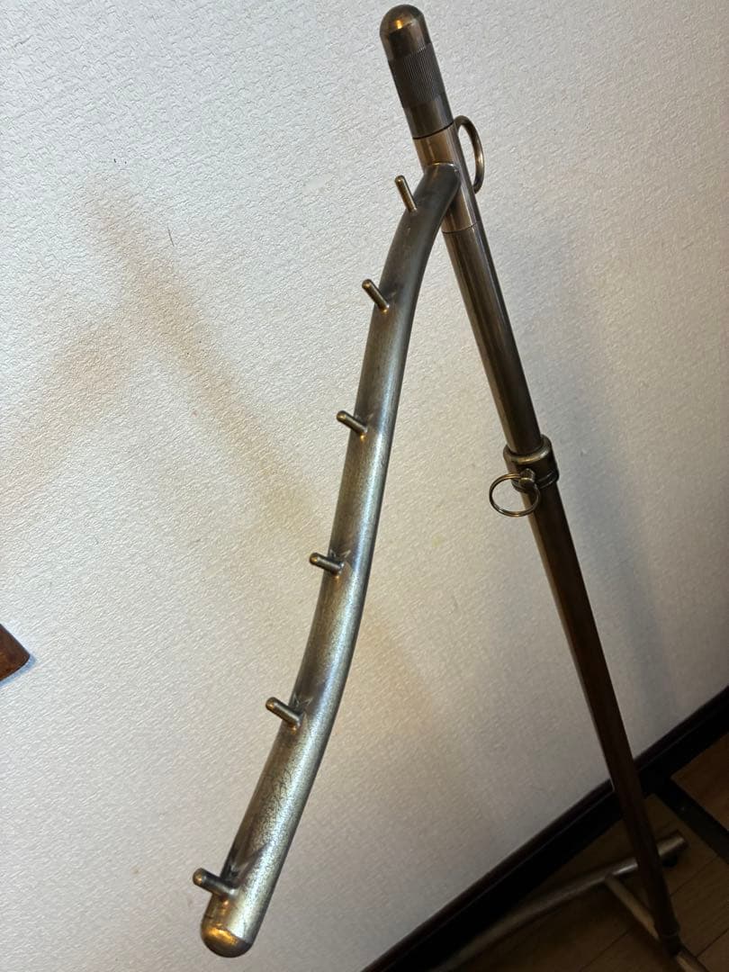 インダストリアル　コートハンガーラック　スタンド　什器　ビンテージ　ゴールド