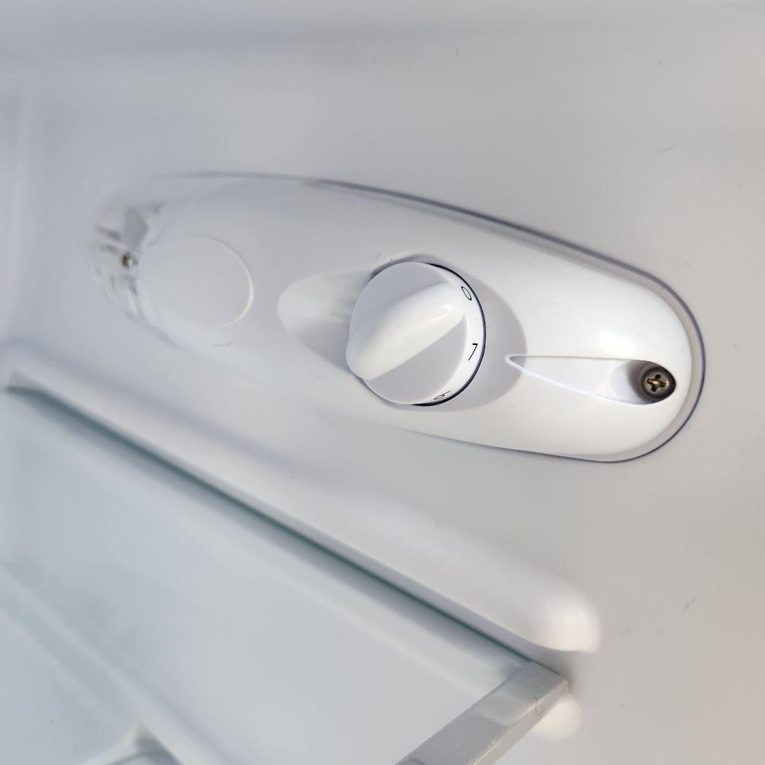 アイリス　2024年製　レトロ冷蔵庫　81L ライトグリーン