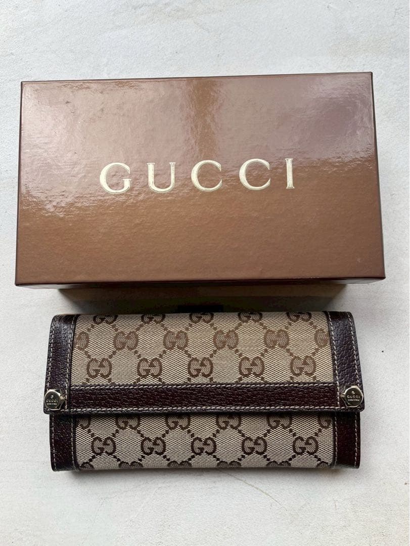 【新品未使用】グッチ 長財布 GGキャンバス ボルト スタッズ　定価56700円