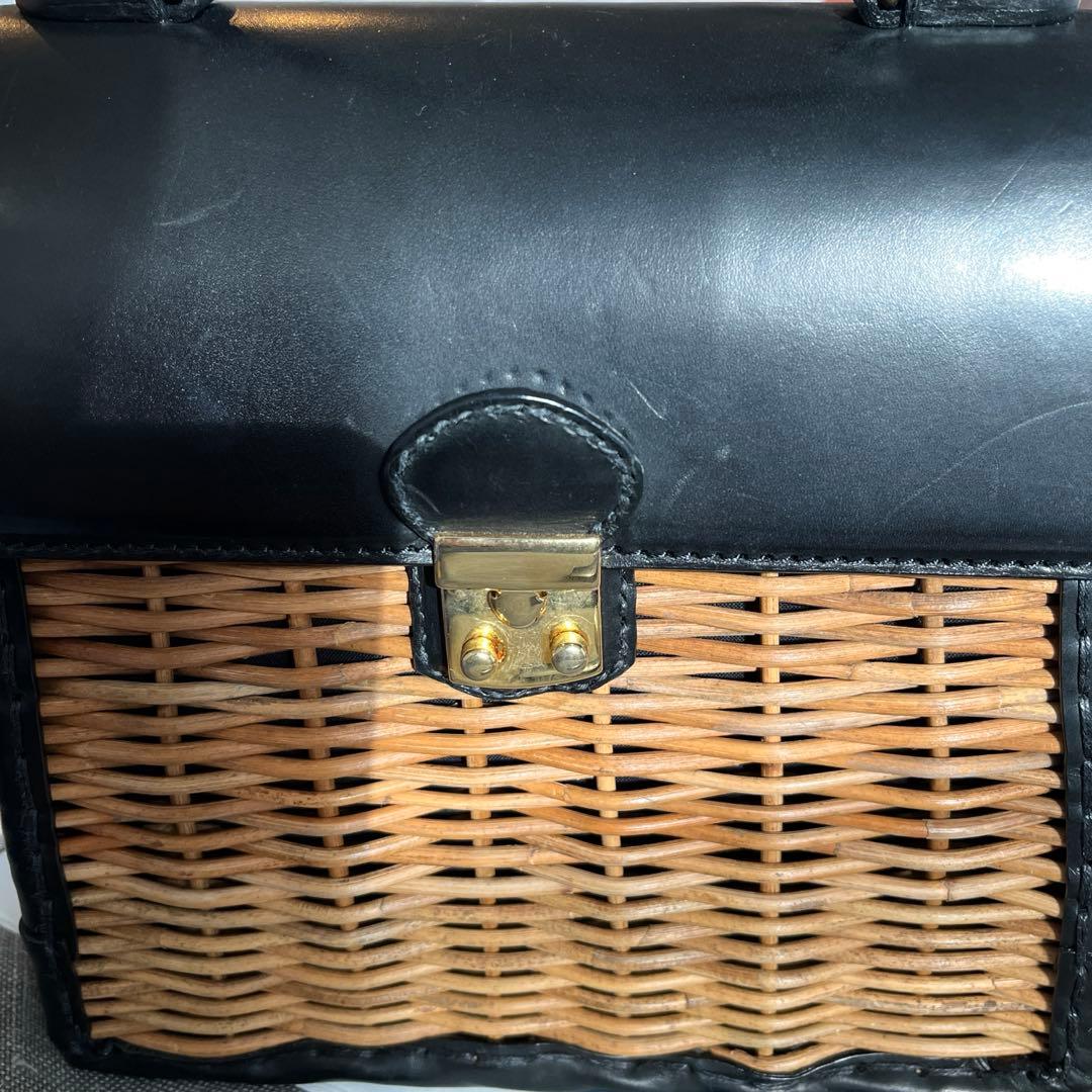 エバゴス　eb.a.gos かっちりバッグ（カーフケリー）