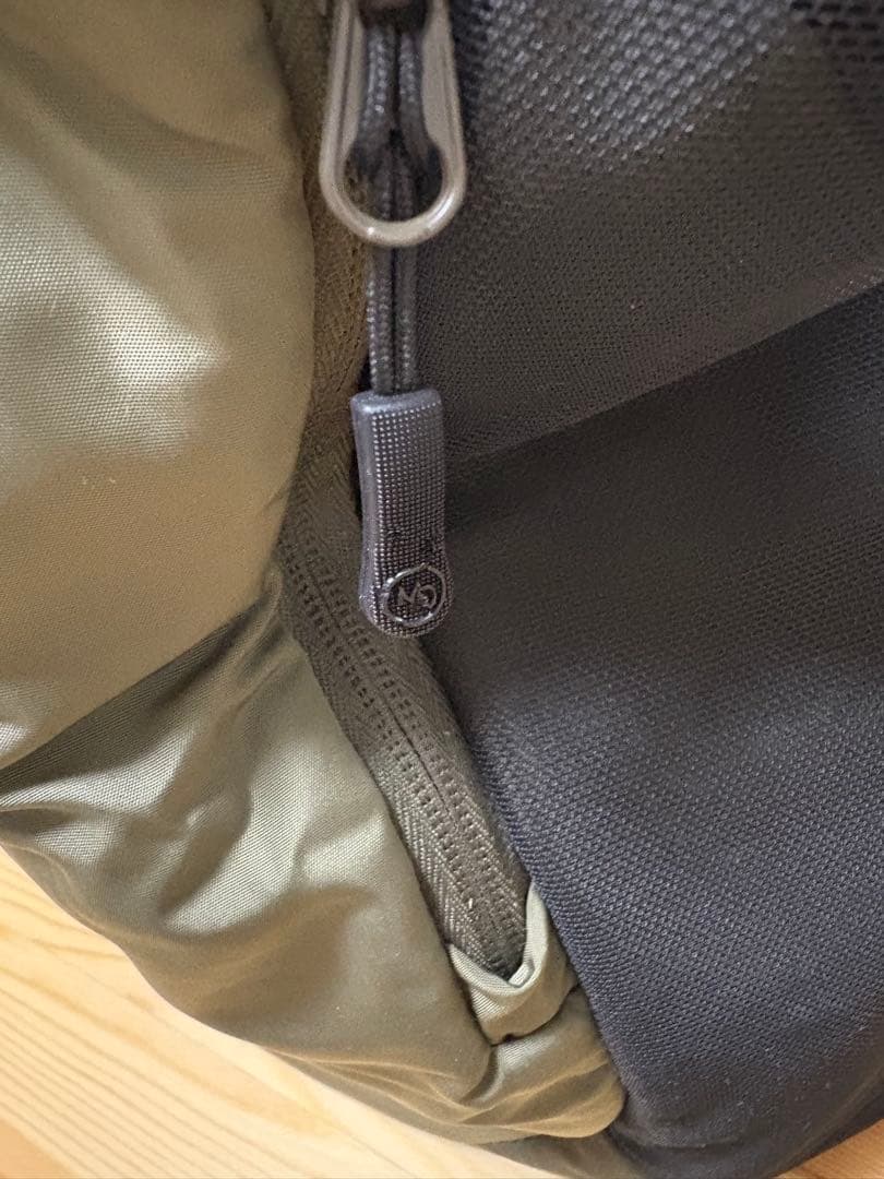 キャリーバッグ・スリング MANDARIN BROTHERS WINSTON HUG BAG LARGE