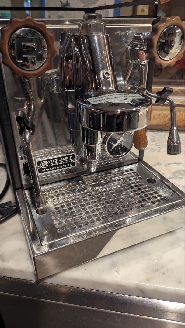 Rocket Appartamento ロケットアパルタメントエスプレッソマシン
