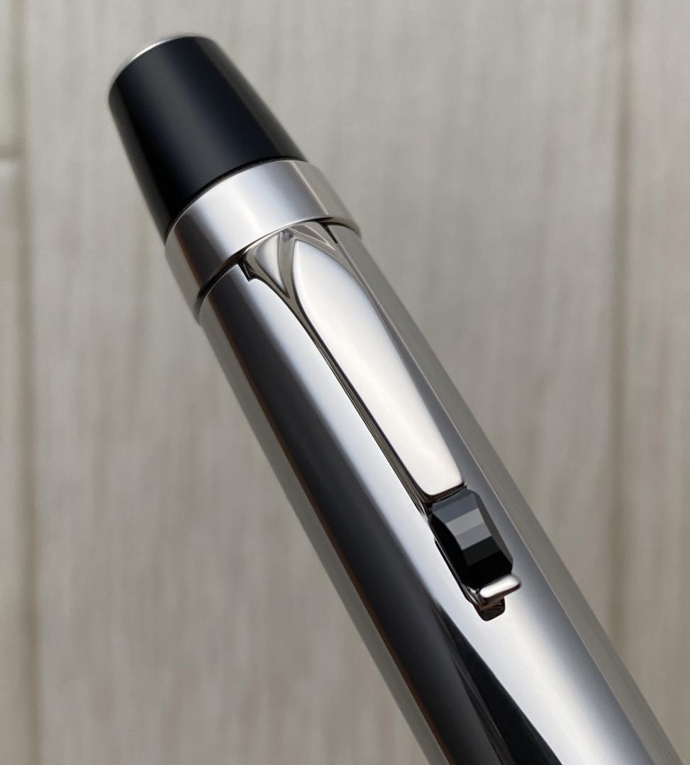 新品同様 モンブラン ボエム フランス製 スチール ノワール ボールペン付属品付