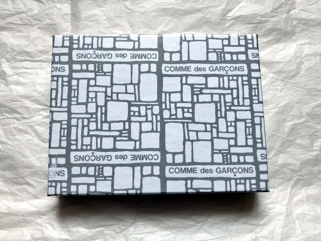 【新品未使用】【COMME des GARCONS】ポーチ　ケース