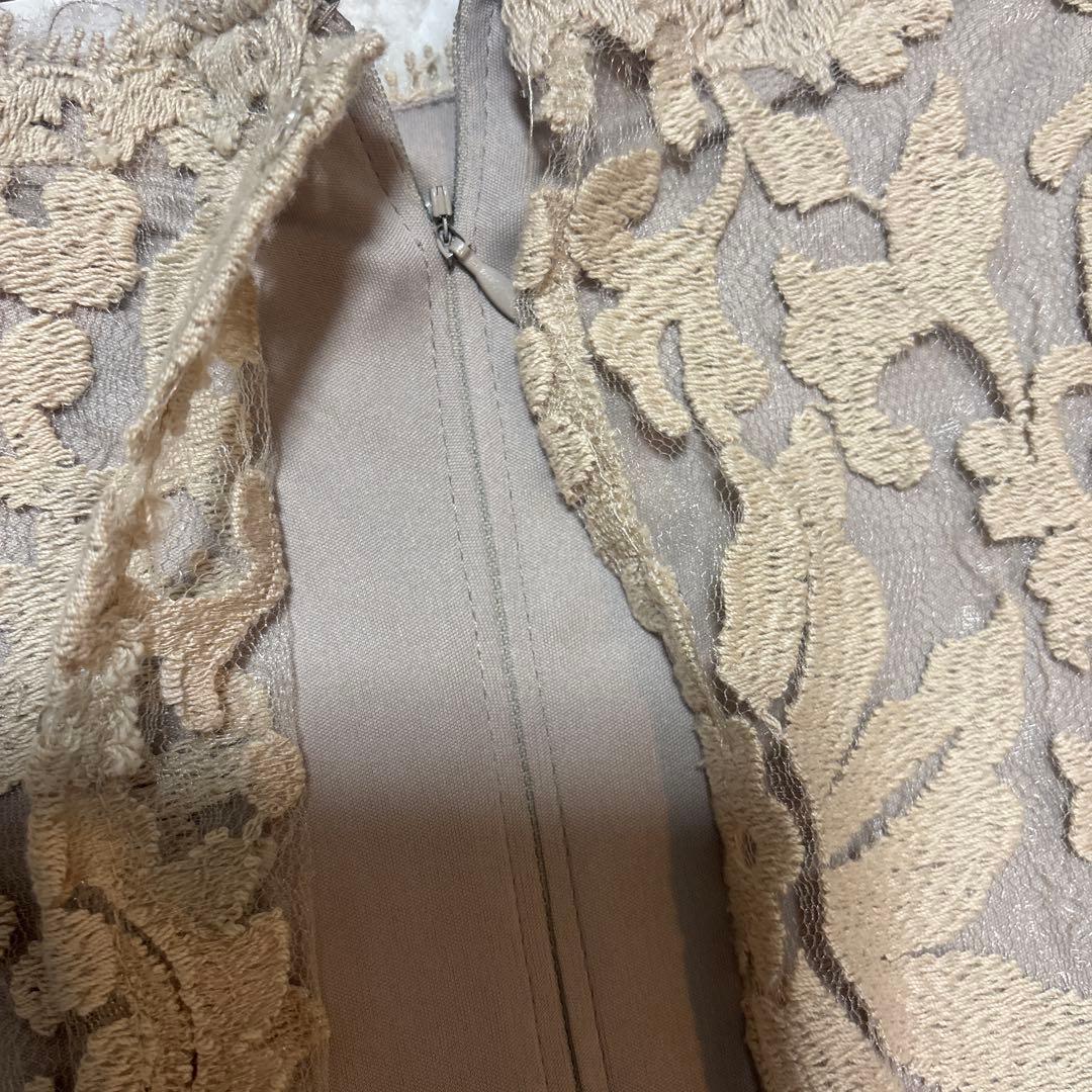 【お値引き】TADASHI SHOJI レースワンピース　サイズ4 ベージュ