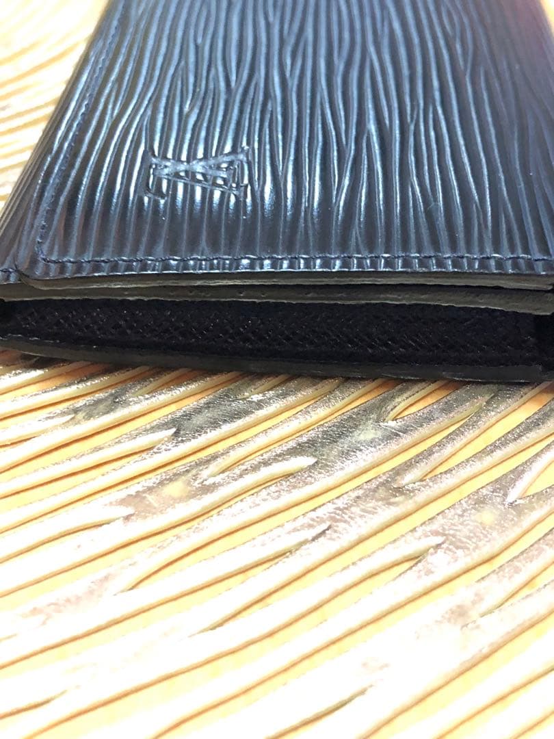 LOUIS VUITTON ルイヴィトン カードケース エピ ブラック 名刺入れ