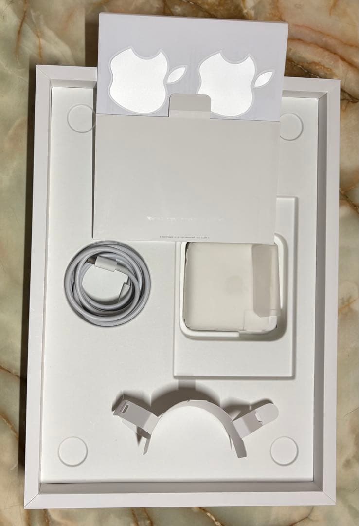 [Lot Fun store様 限定] Apple MacBook Pro