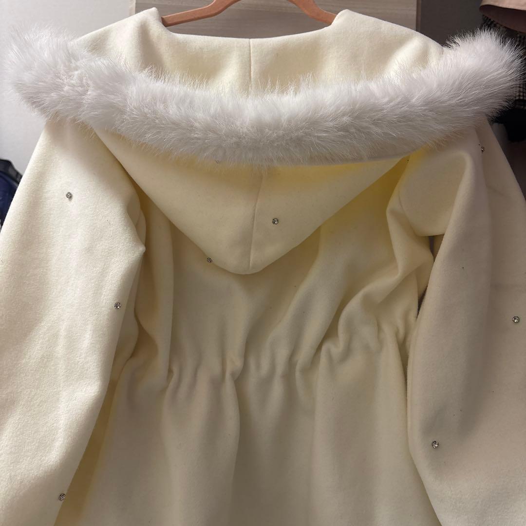 ビジュー付き女の子コート