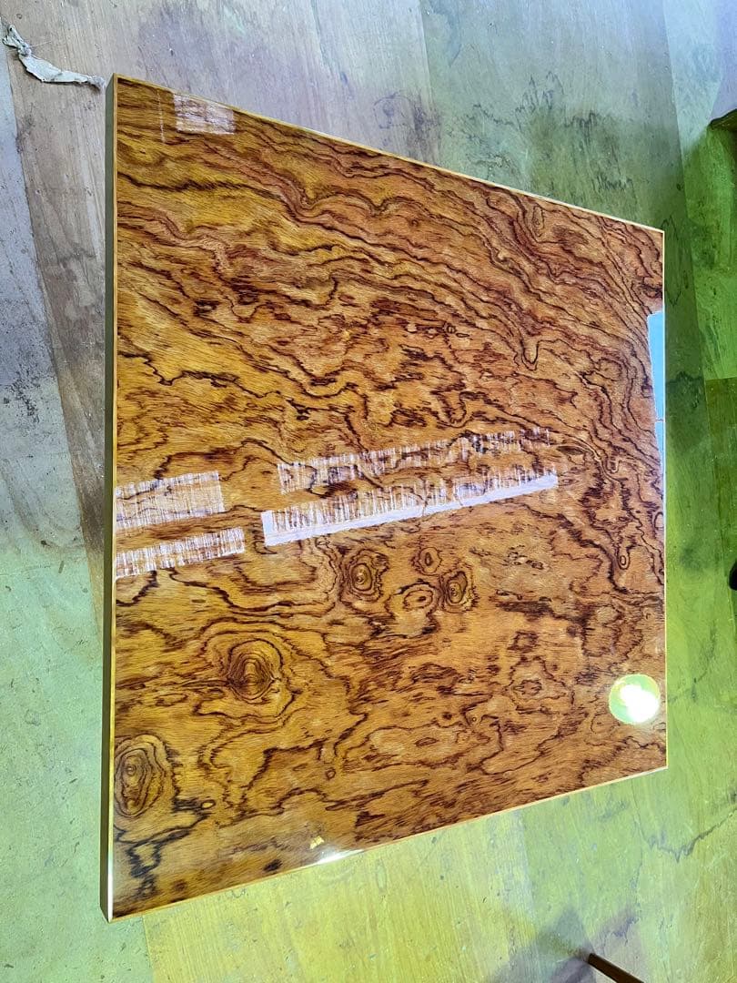 ブビンガ　カフェテーブル