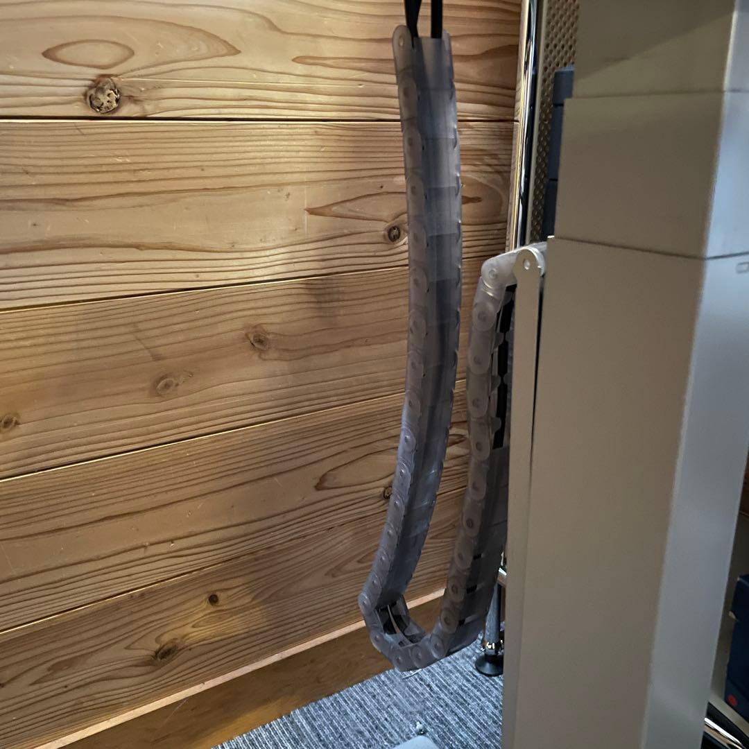 オカムラ 自動昇降デスクSwift 天板幅135×奥行67cm 25万円超