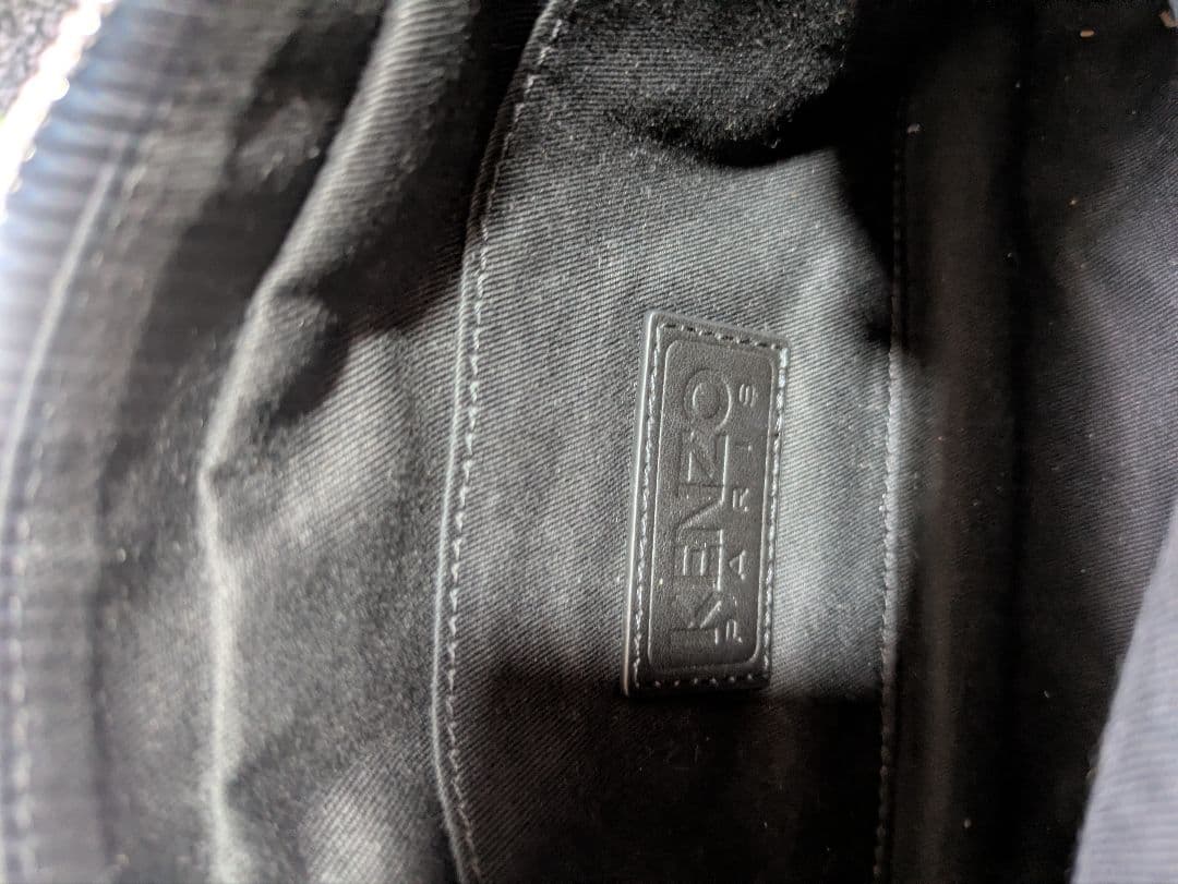 BakiKENZO トラ刺繍 ブラックショルダーバッグ