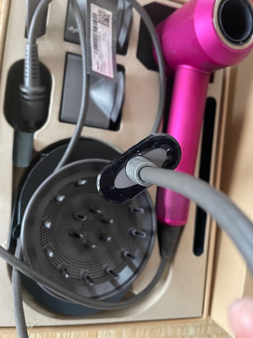 ダイソン　ドライヤー　Dyson Supersonic ヘアドライヤー ピンク