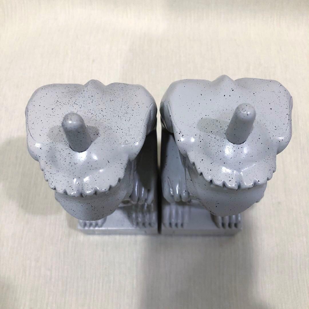 Keio University 慶應義塾大学 ユニコンブックエンド